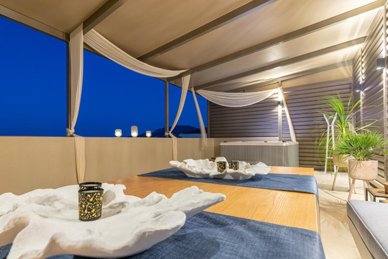 Vedi Town Luxury Apartment Zakynthos Town Ngoại thất bức ảnh