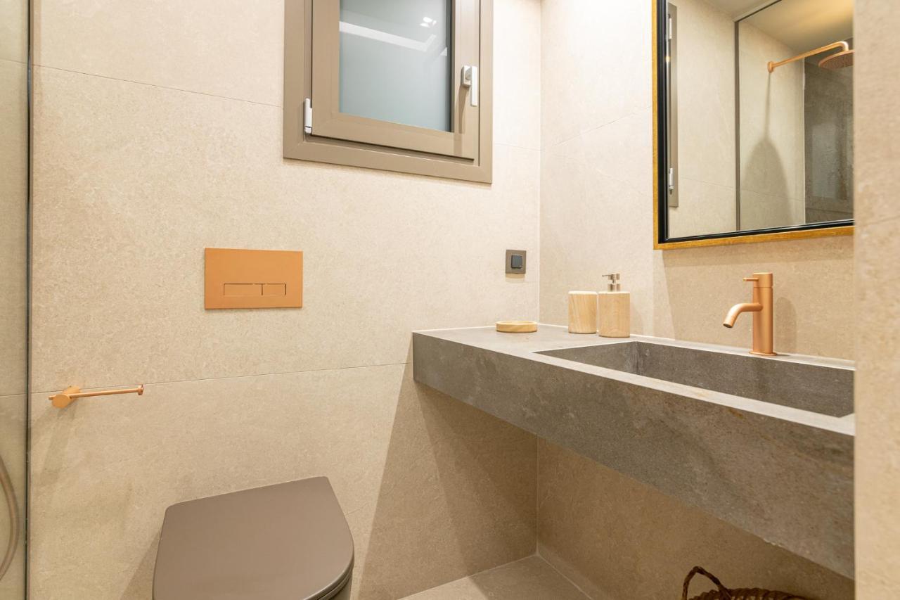 Vedi Town Luxury Apartment Zakynthos Town Ngoại thất bức ảnh
