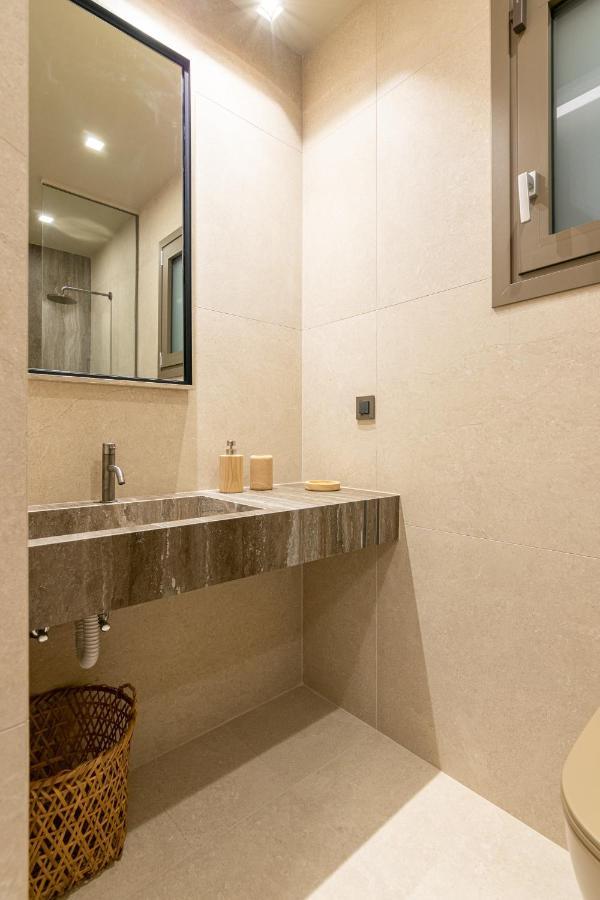 Vedi Town Luxury Apartment Zakynthos Town Ngoại thất bức ảnh