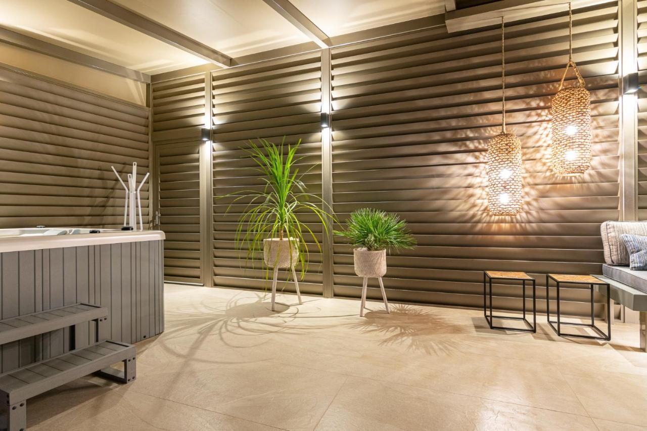 Vedi Town Luxury Apartment Zakynthos Town Ngoại thất bức ảnh