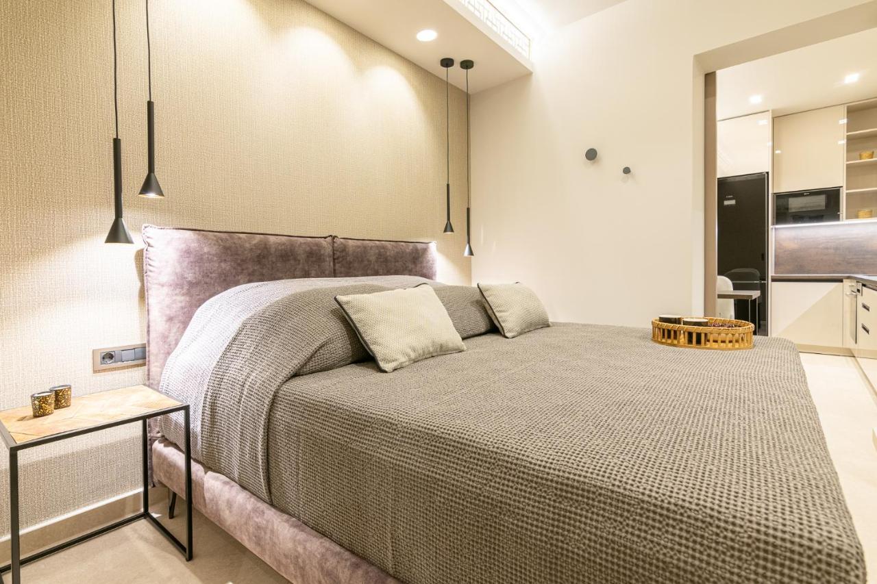 Vedi Town Luxury Apartment Zakynthos Town Ngoại thất bức ảnh