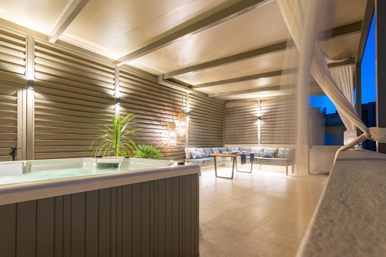Vedi Town Luxury Apartment Zakynthos Town Ngoại thất bức ảnh